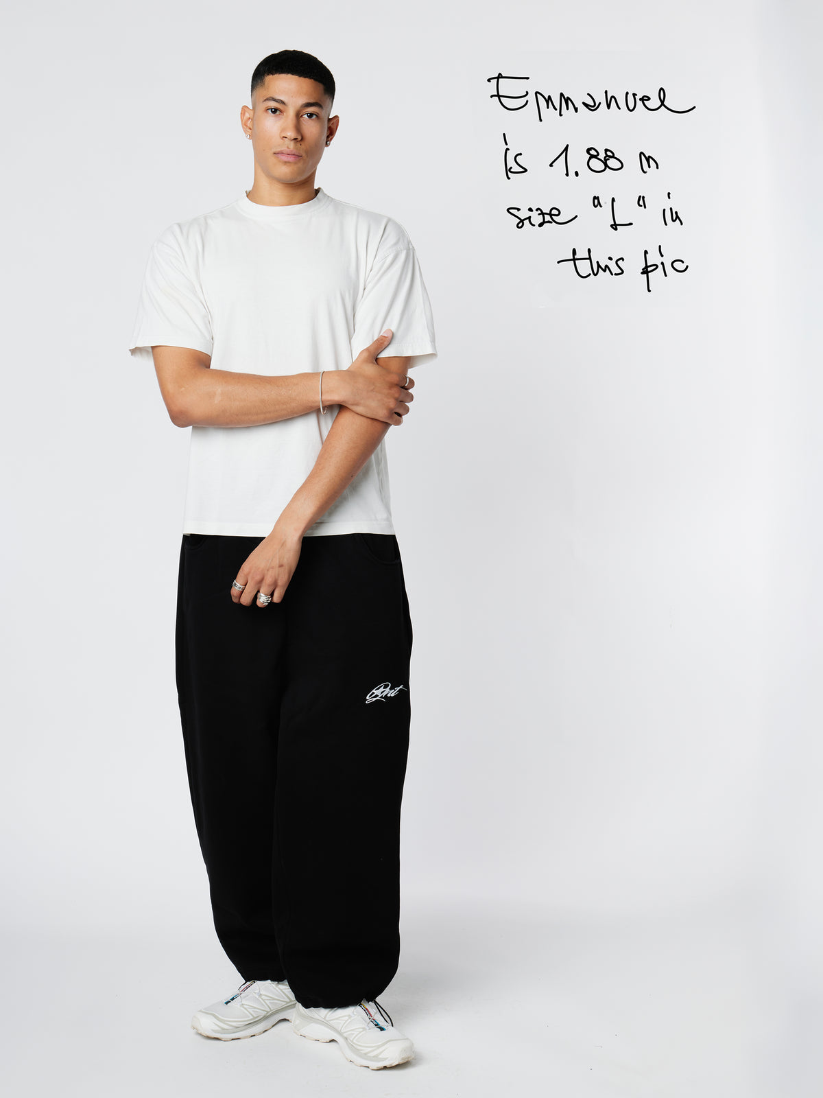 BAGGY TRACKSUIT